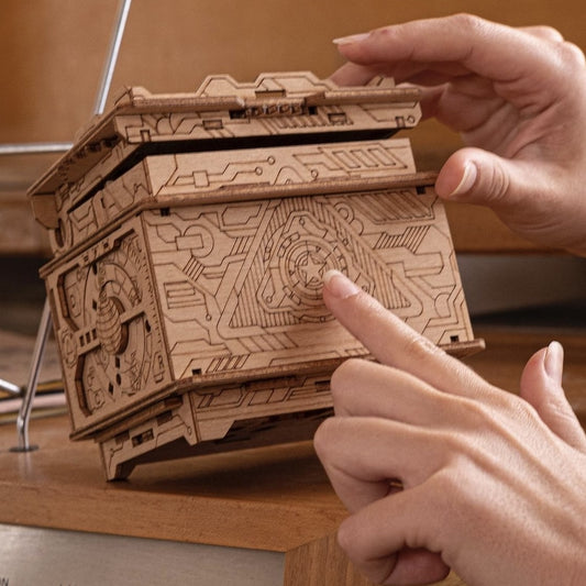 ESC|軌道迷航|解謎寶箱