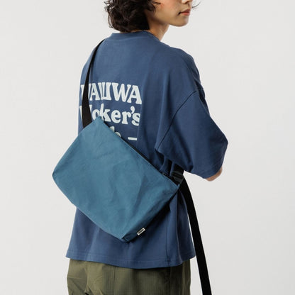 WAWWA｜Mini Water Resistant Messenger Bag 迷你防潑水郵差包