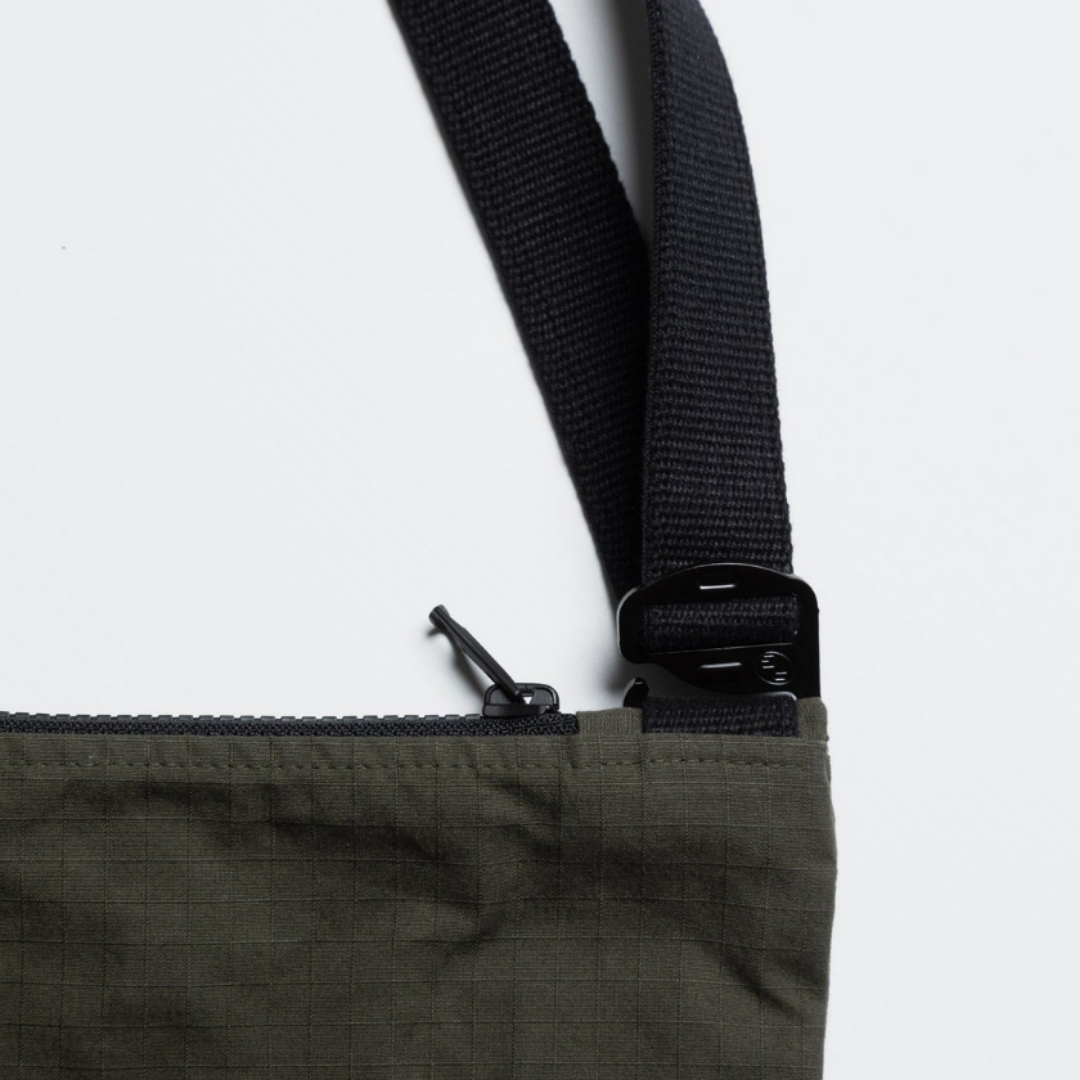 WAWWA｜Water Resistant Messenger Bag 防潑水郵差包