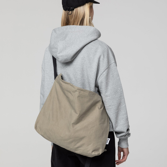 WAWWA｜Water Resistant Messenger Bag 防潑水郵差包