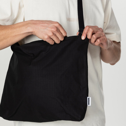 WAWWA｜Water Resistant Messenger Bag 防潑水郵差包