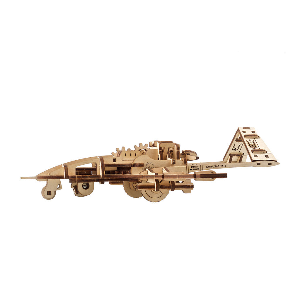 Ugears 無人戰鬥機TB2