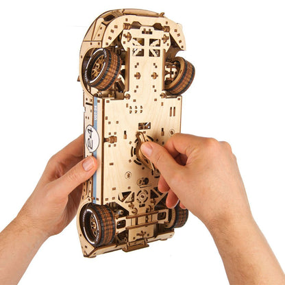 Ugears UGT-24 競速傳奇