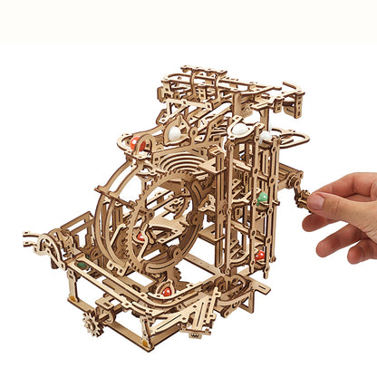 Ugears 瘋狂彈珠台2號-階梯升降系統
