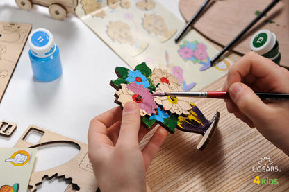 Ugears 著色小花兒