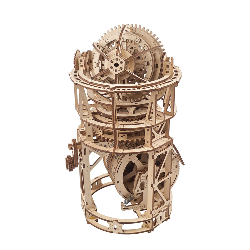 宇宙仰望者 - Ugears 的第一個陀飛輪