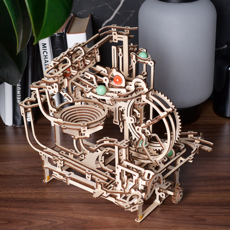 Ugears 瘋狂彈珠台2號-階梯升降系統